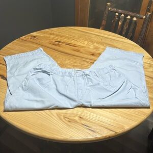 Women’s capris